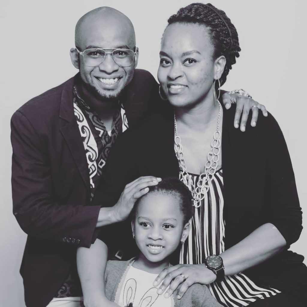 Collo-with-his-wife-and-daughter